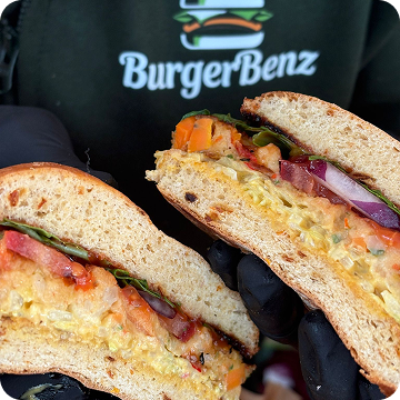Neues Teammitglied am Grill: Willkommen, Tom